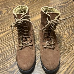 Diba boots size 7‼️‼️